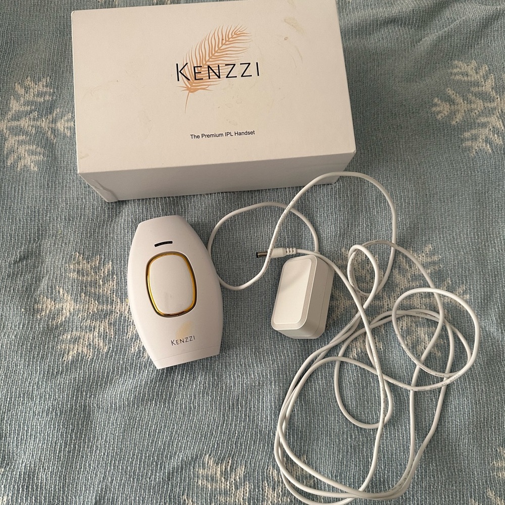 Kenzzi IPL Hair Removal Handset - White and Gold
